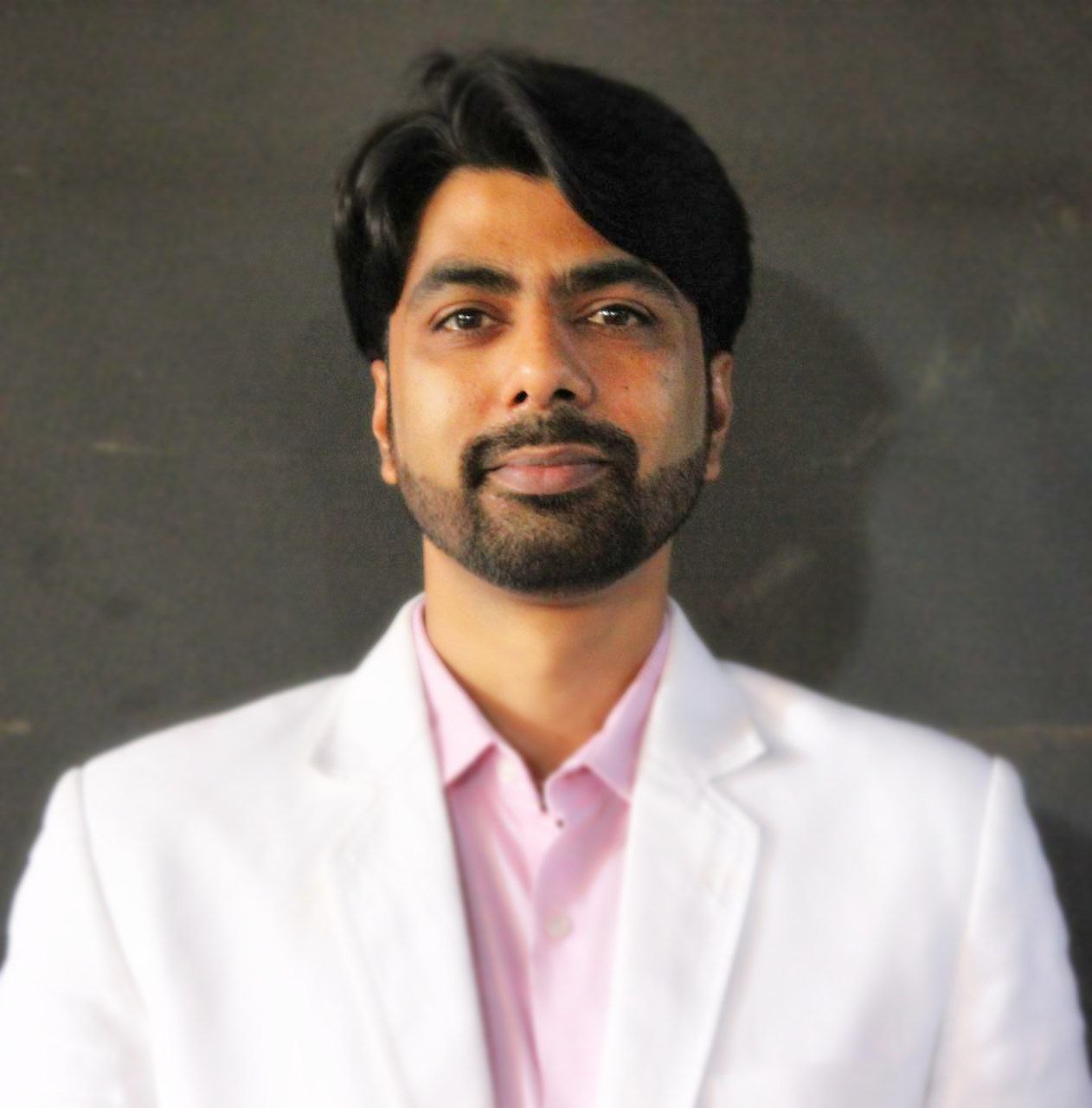 Award-winning author Harrshad Badage